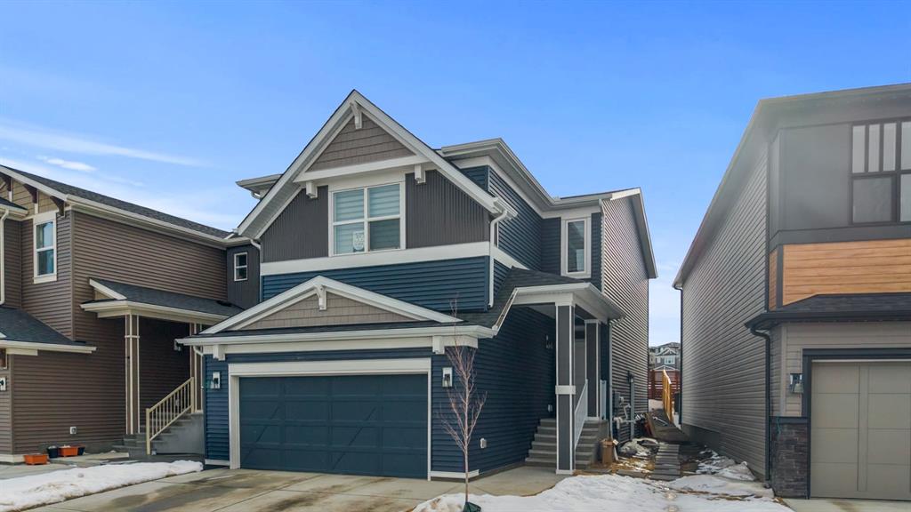 353 Herron Mews NE photo 2