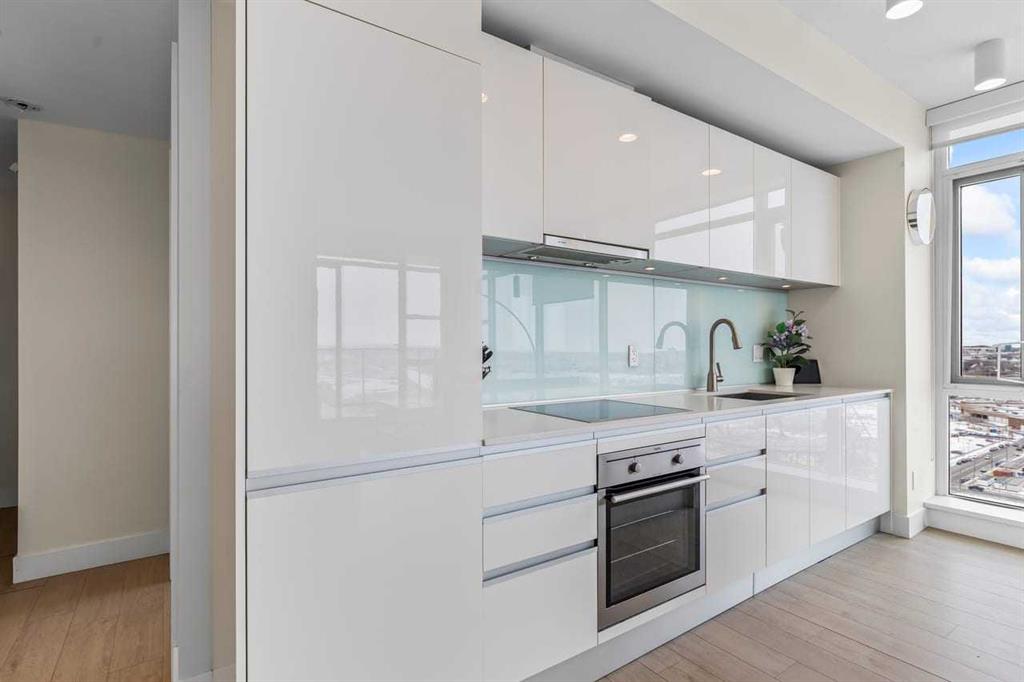 1188 3 Street SE #2102 photo 5