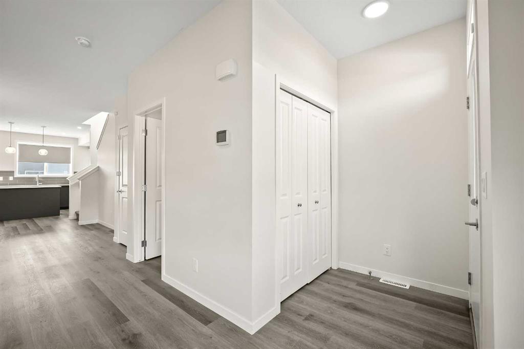 1224 CORNERSTONE Boulevard NE photo 5