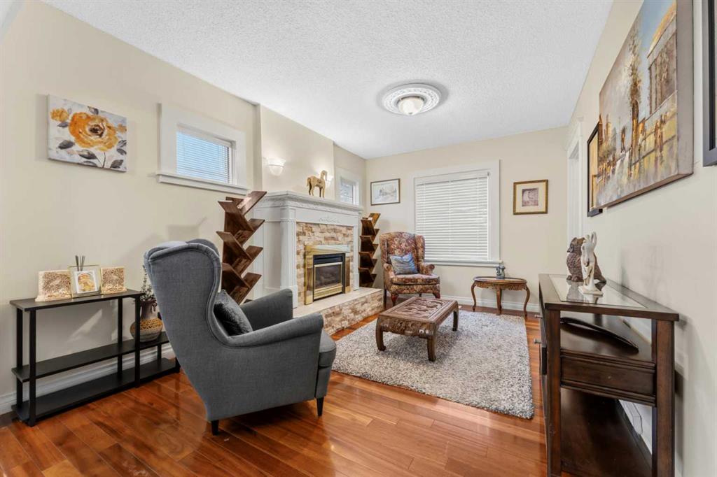 919 1 Street NW photo 3