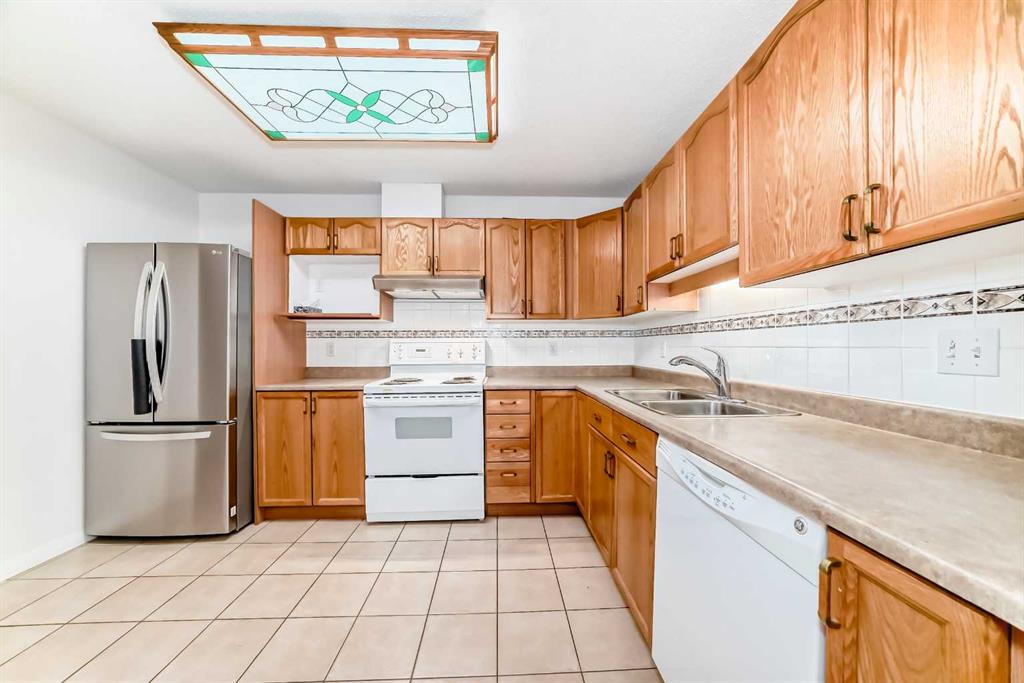 3202 Sienna Park Green SW photo 4