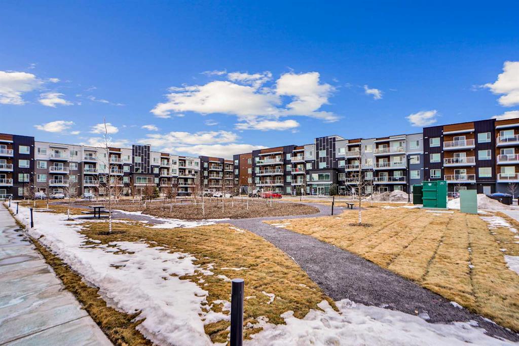 550 Belmont Street SW #4407 photo 2