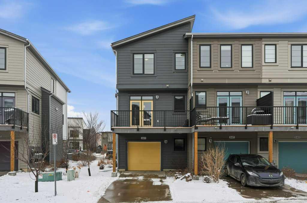 349 Walden Drive SE photo 3