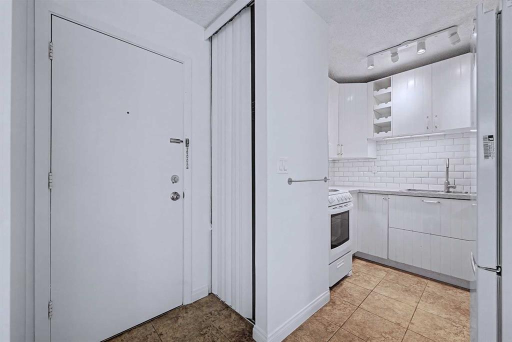 5601 Dalton Drive NW #402C photo 3