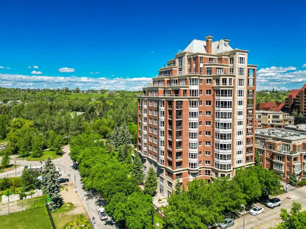 690 Princeton Way SW #301 photo 3