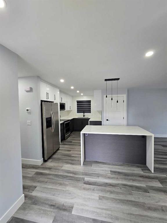 327 Rundleview Drive NE photo 2