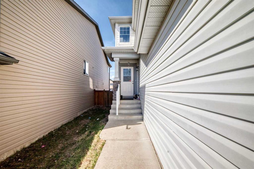 151 COVEPARK Green NE photo 4