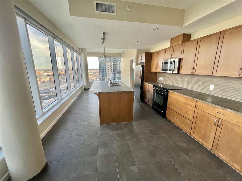 211 13 Avenue SE #2607 photo 4