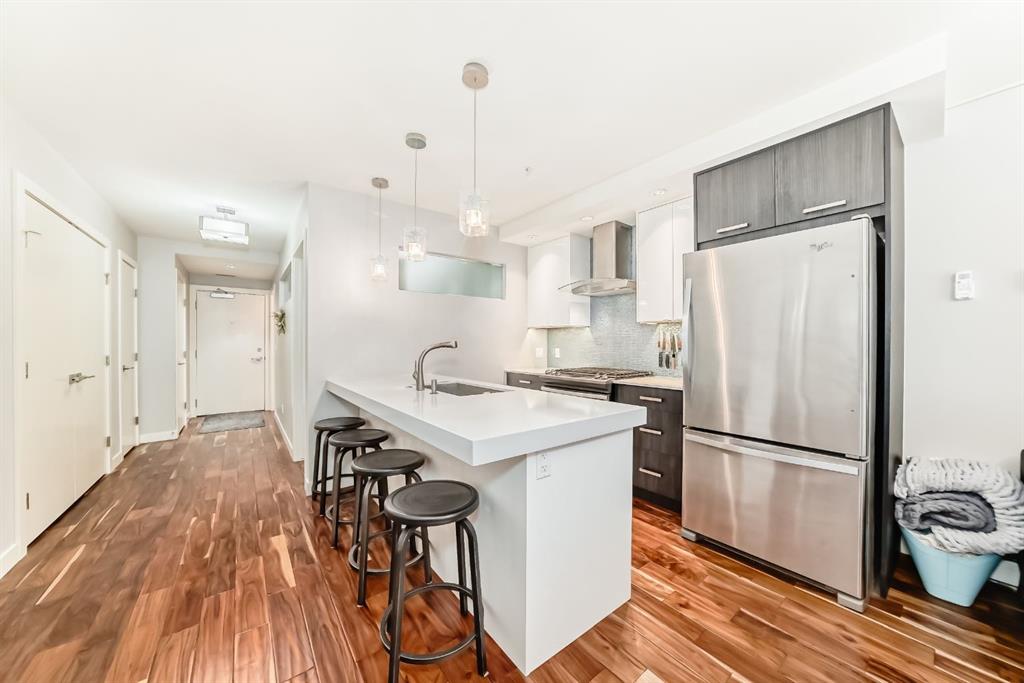 1029 15 Avenue SW #303 photo 2
