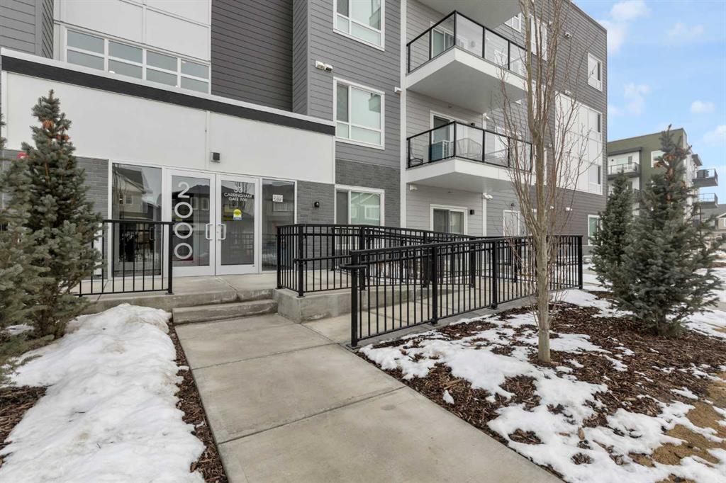 33 Carringham Gate NW #2106 photo 5