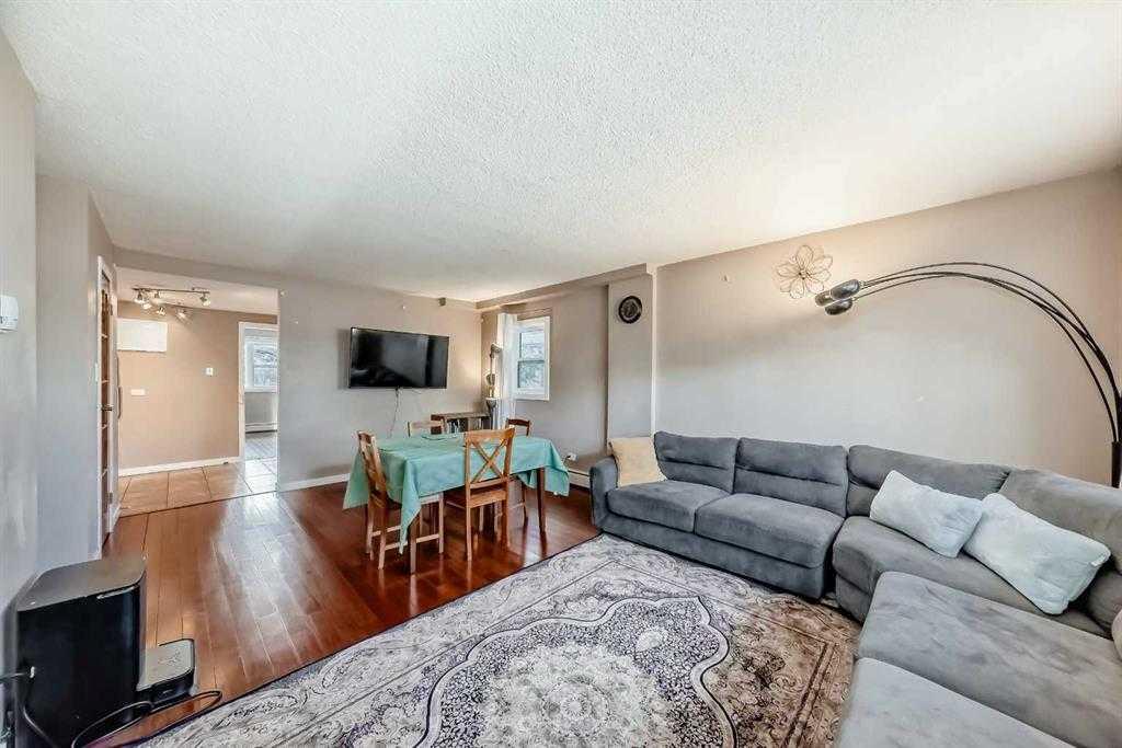 3511 15 Street SW #1 photo 3