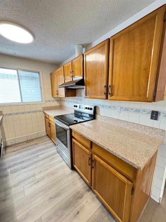 6879 Rundlehorn Drive NE photo 4