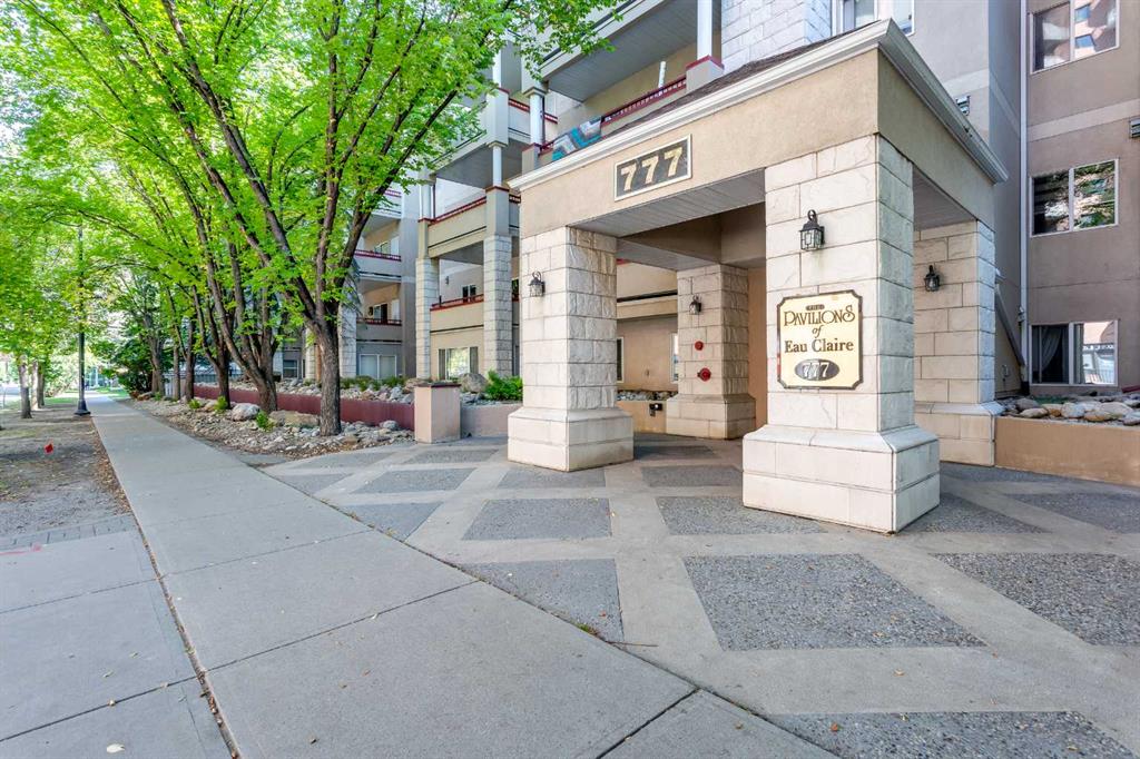 777 3 Avenue SW #306 photo 2
