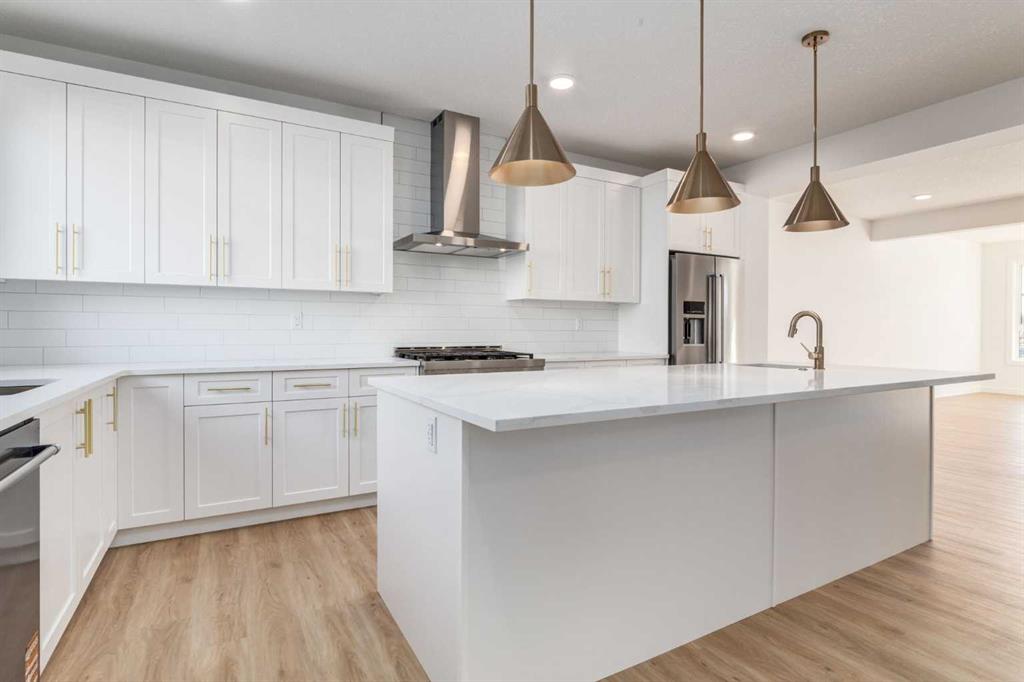 2520 21 Avenue SW photo 4