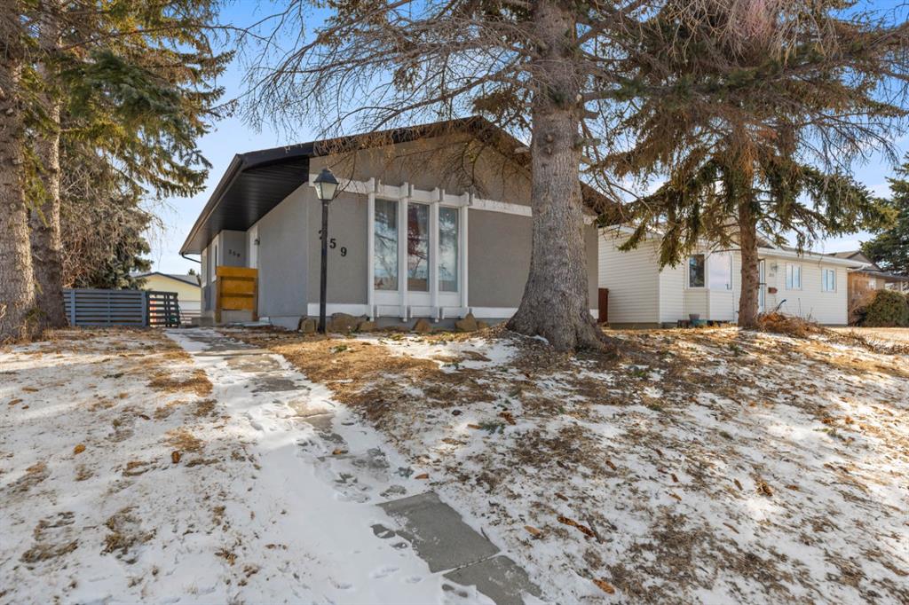 259 MANORA Crescent NE