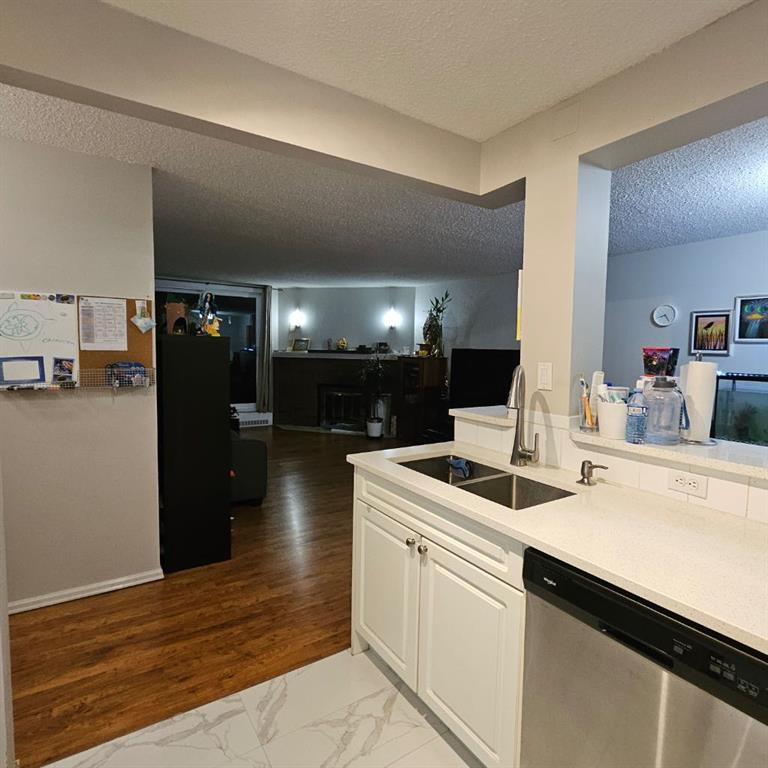 511 56 Avenue SW #203 photo 5