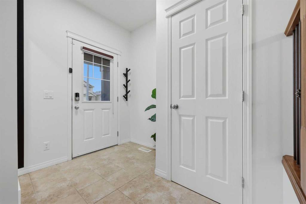 35 Covecreek Place NE photo 5