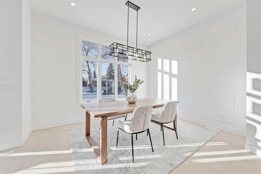 3536 43 Street SW photo 4