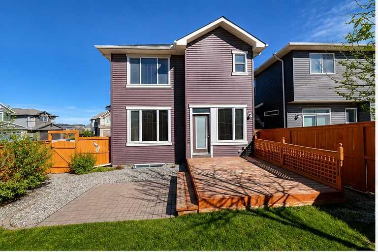 107 Nolancrest Rise NW photo 4