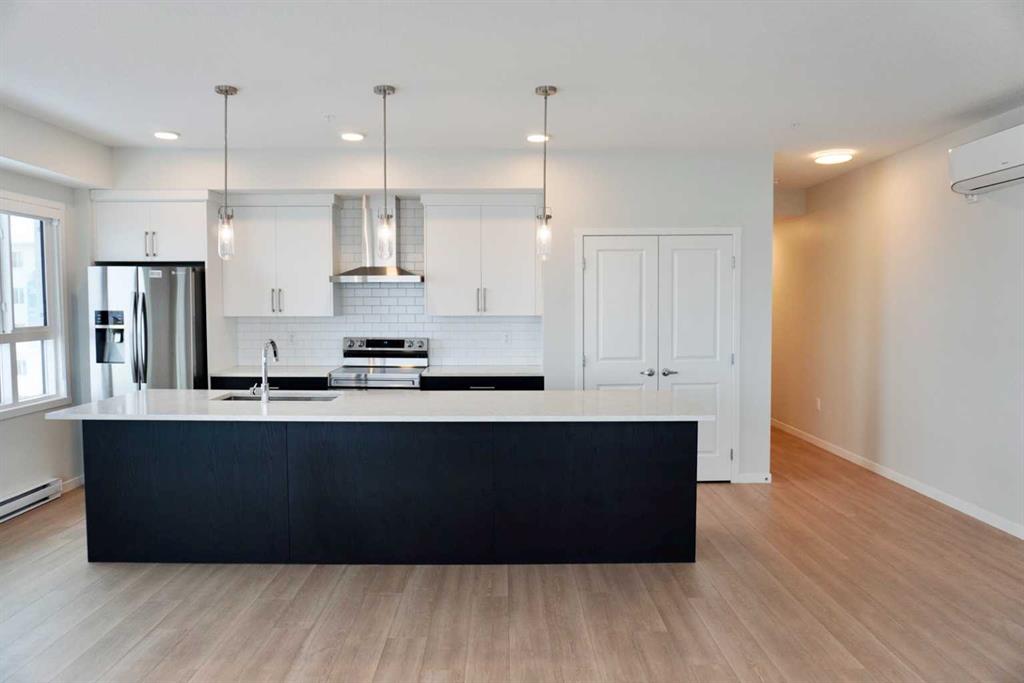 80 Carrington Plaza NW #404