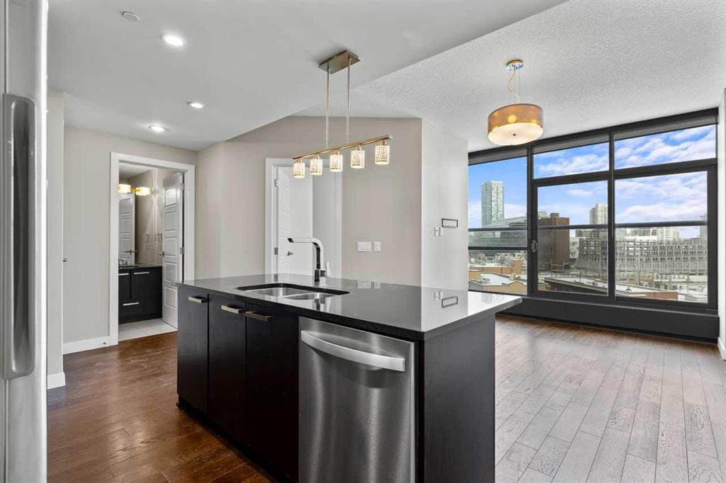 225 11 Avenue SE #804 photo 3
