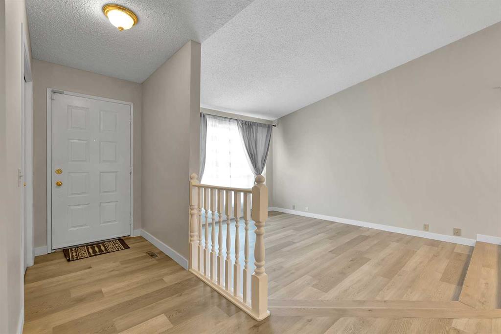 1111 Berkley Drive NW photo 3