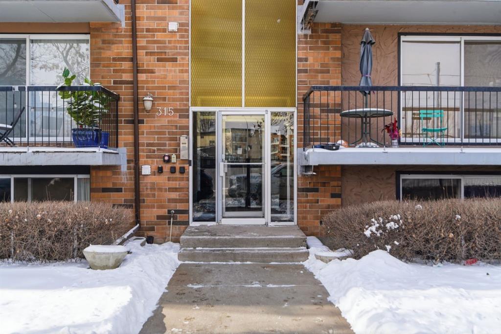 315 9A Street NW #103 photo 3