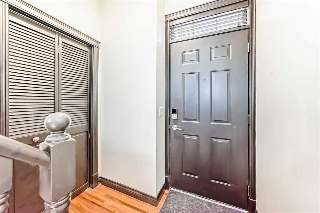 1212 12 Street SW #6 photo 5