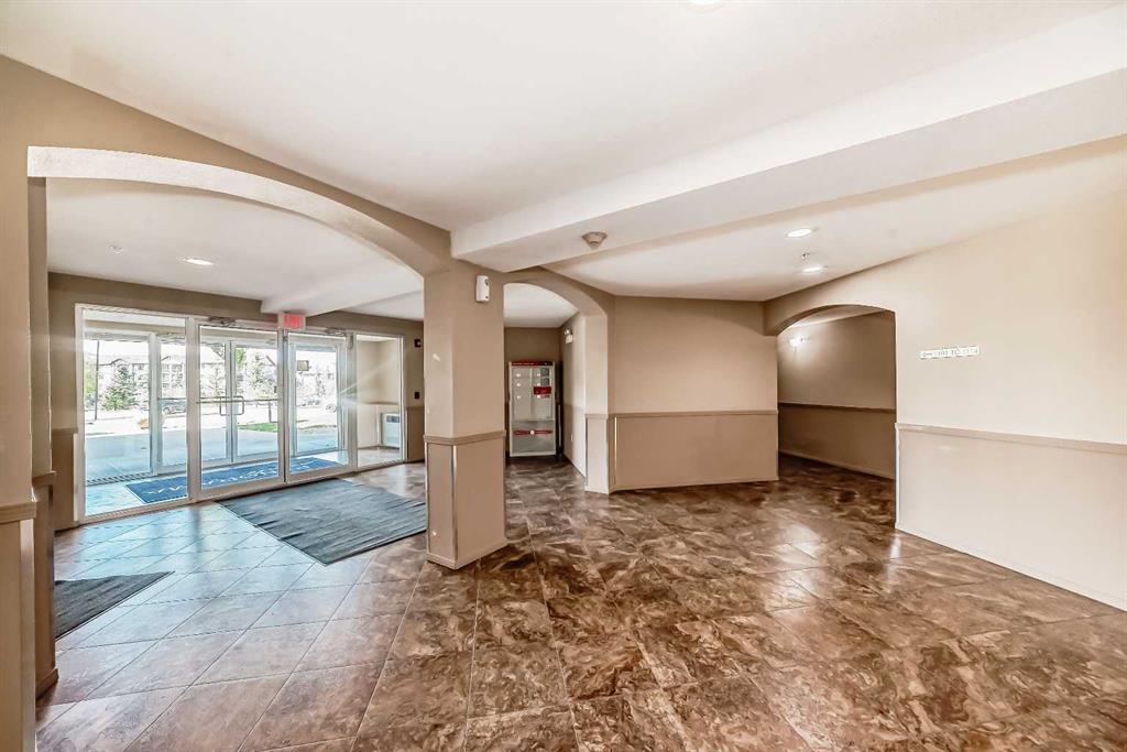 60 Panatella Street NW #1125 photo 4