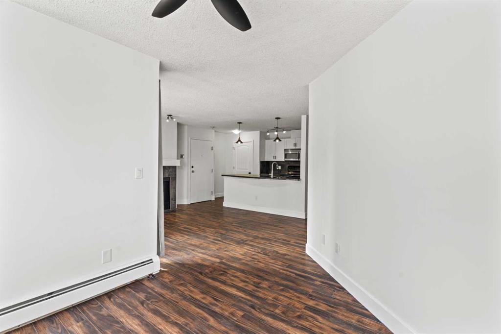 219 Village Terrace SW #2 photo 5