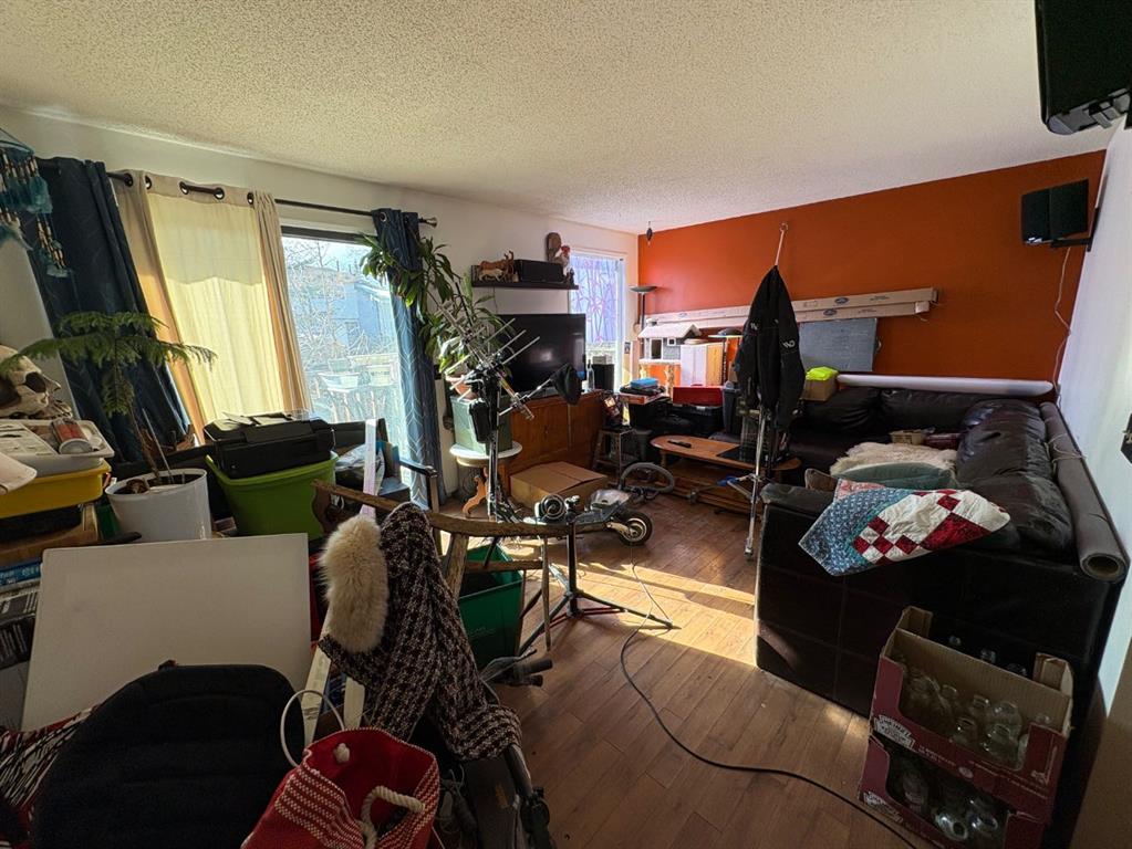 1419 Ranchlands Road NW photo 3
