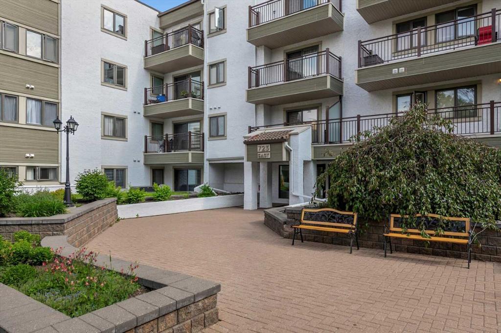723 57 Avenue SW #102 photo 2