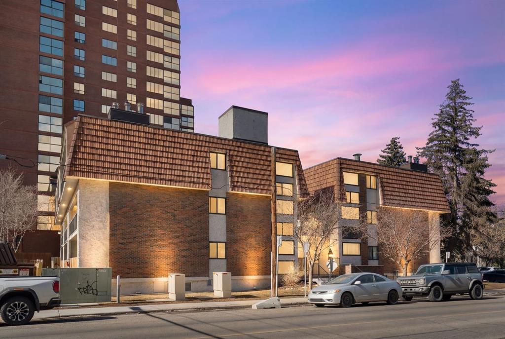 305 25 Avenue SW #304