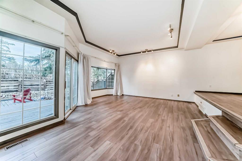 4037 42 Street NW #280 photo 5