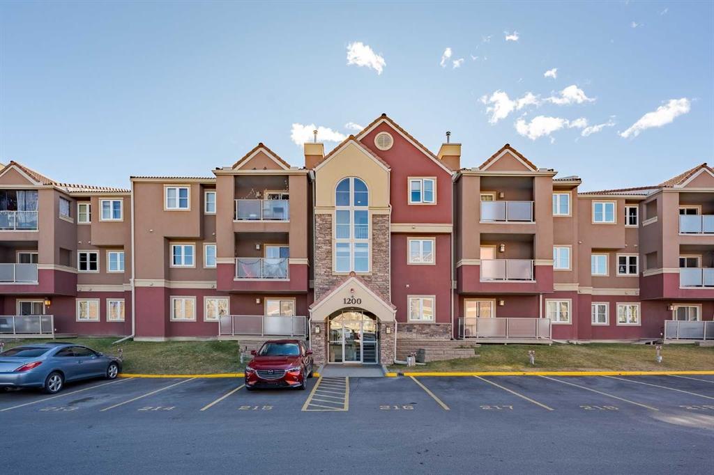 1234 Edenwold Heights NW #34