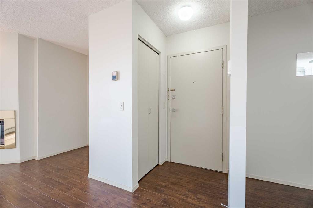 1234 Edenwold Heights NW #34 photo 3