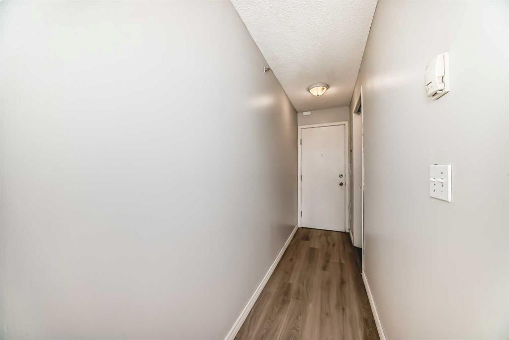 1717 60 Street SE #425 photo 3