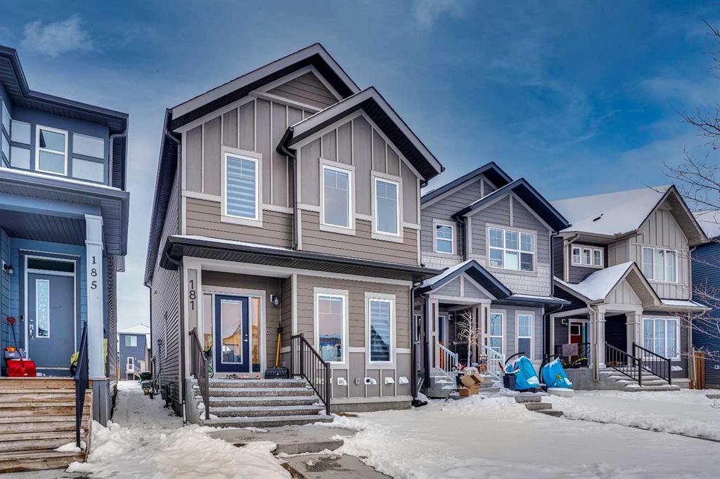 181 Walcrest Boulevard SE photo 3