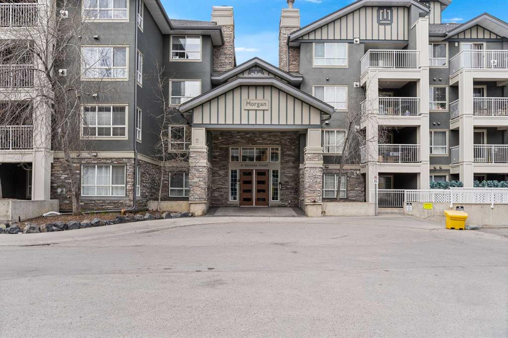 35 Richard Court SW #113