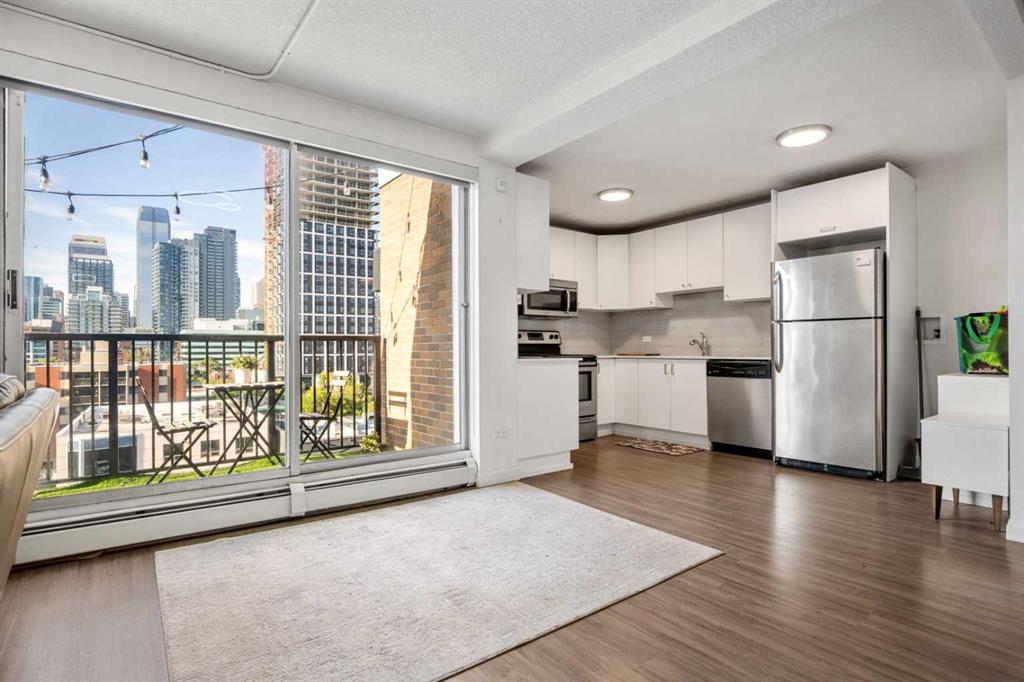 519 17th Avenue SW #720 photo 3