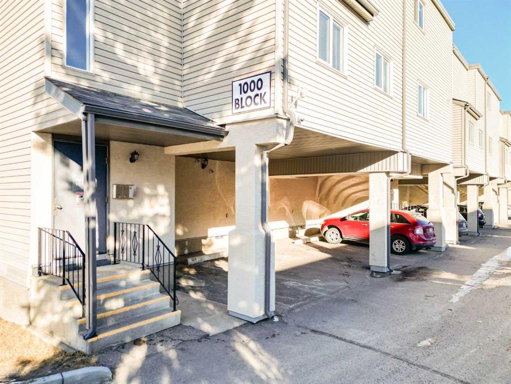 1540 29 Street NW #1014 photo 2