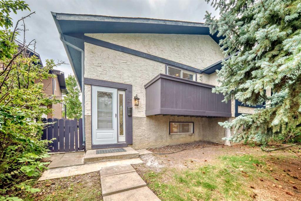 81 Bearberry Close NW