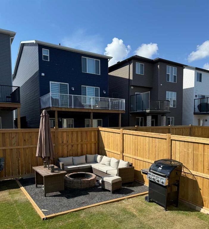 55 Amblehurst Link NW photo 4