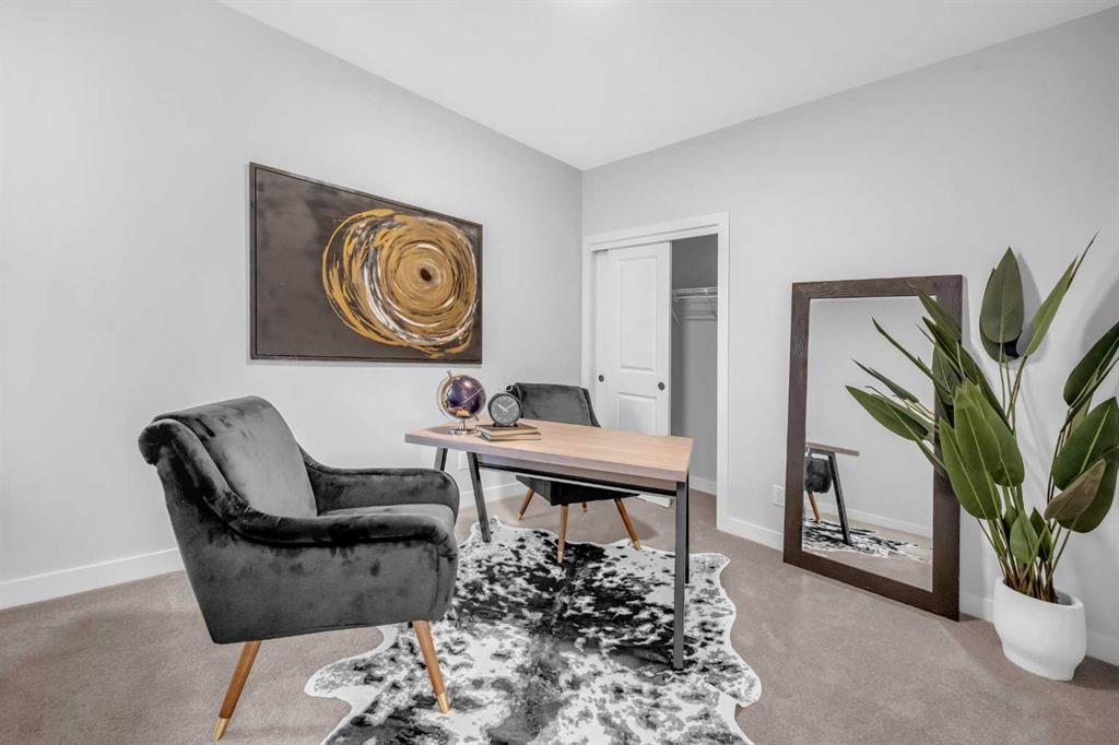55 Amblehurst Link NW photo 5