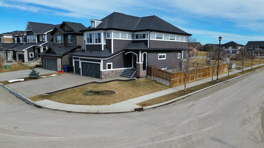 201 Aspenmere Way