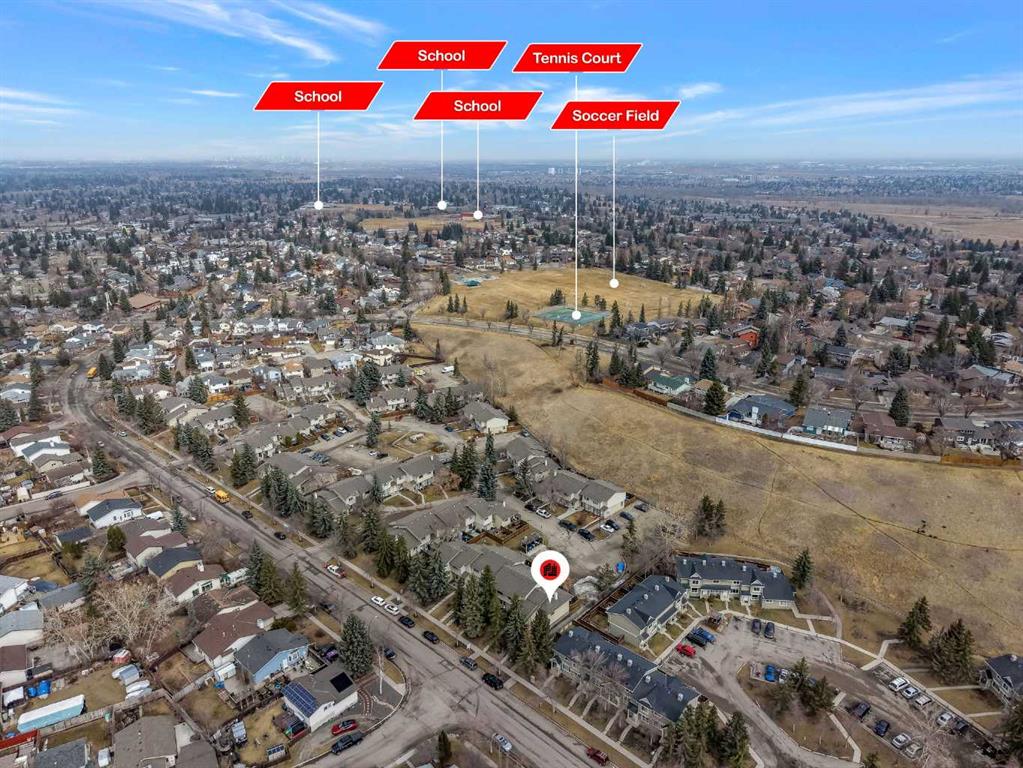 115 Deerfield Drive SE photo 2