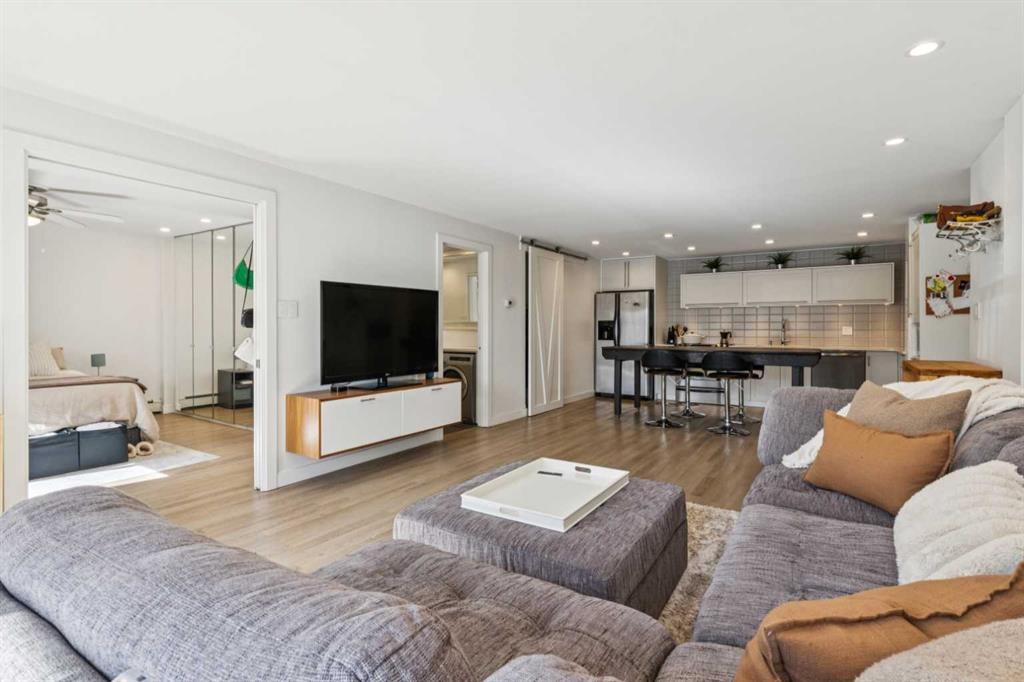 1222 13 Avenue SW #205 photo 2