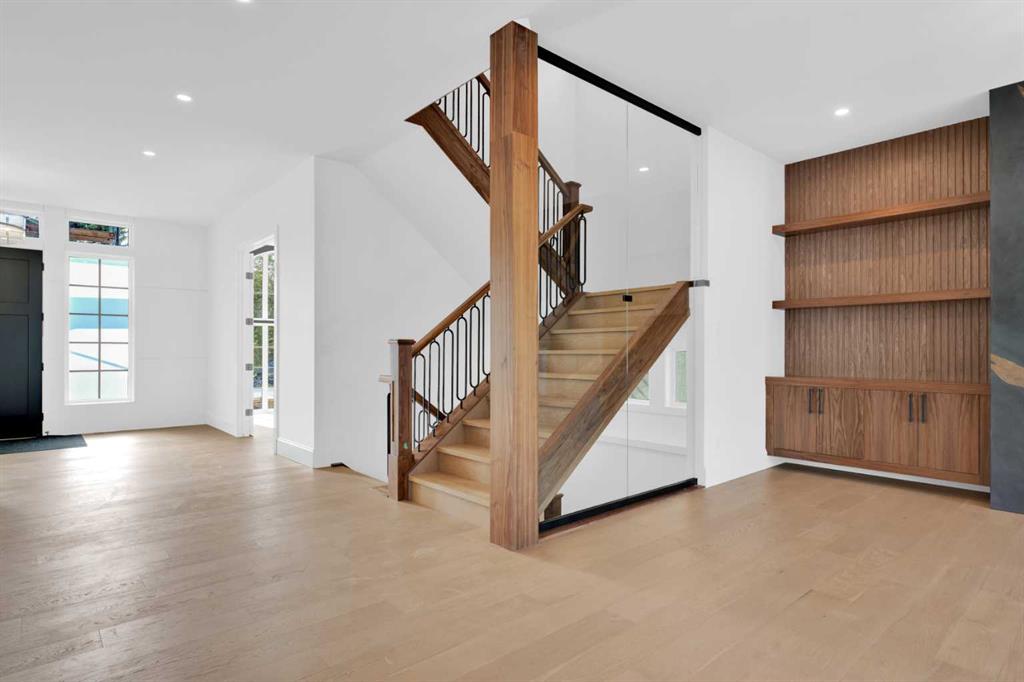1605 9 Street NW photo 5