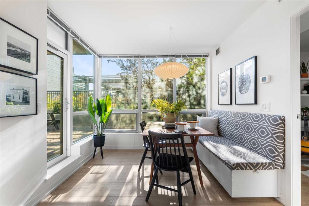128 2 Street SW #102 photo 4