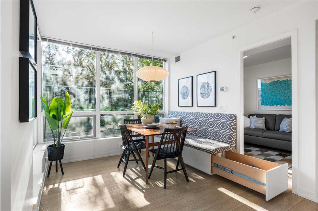 128 2 Street SW #102 photo 5